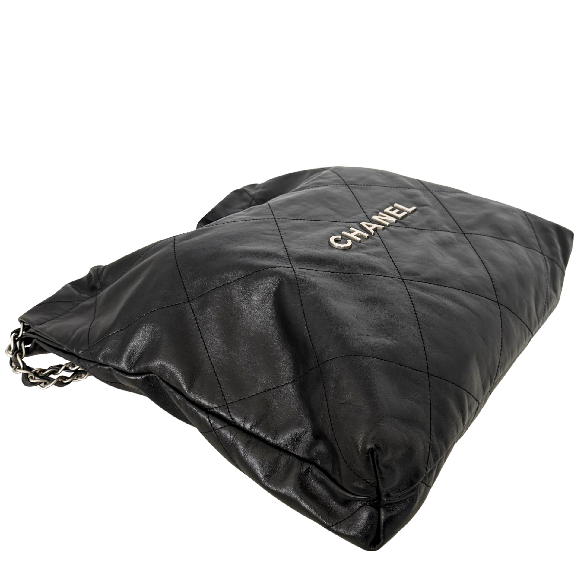 Chanel 22 mittelgroße Hobo Bag Schwarz silberne Hardware / sehr gut Chanel