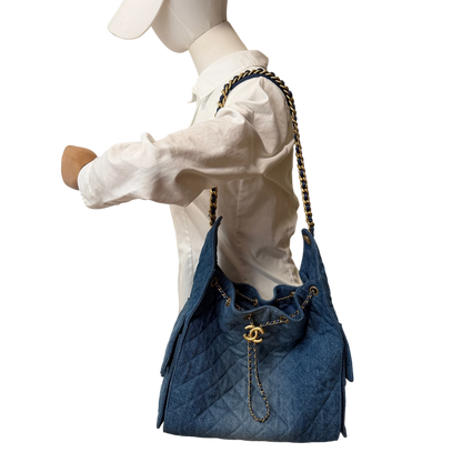 Chanel 25 Medium Handbag Washed Denim Blau Gold Hobo Tasche Chanel