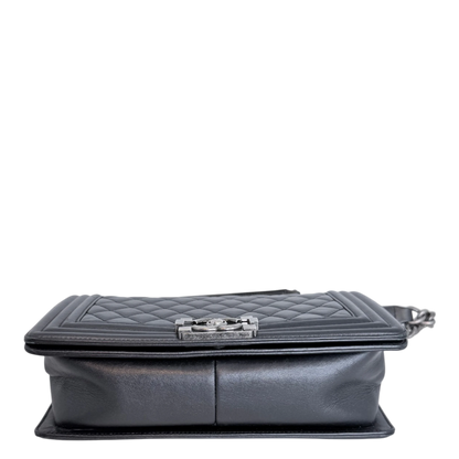 Chanel Boy Bag Medium Schwarz Kalbsleder Ruthenium limited Edition Chanel