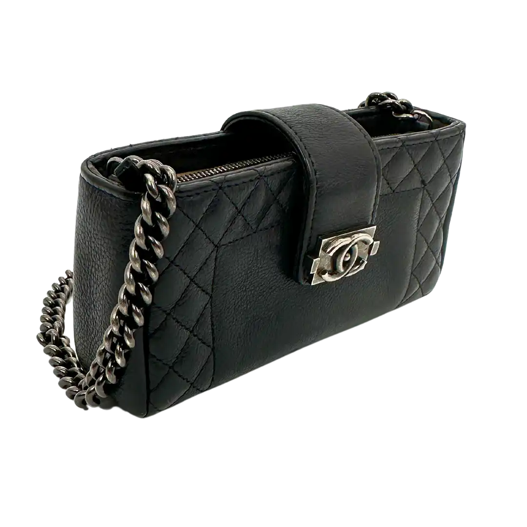 Chanel Boy Reverso Mini Pochette schwarz Kalbsleder / sehr gut Chanel