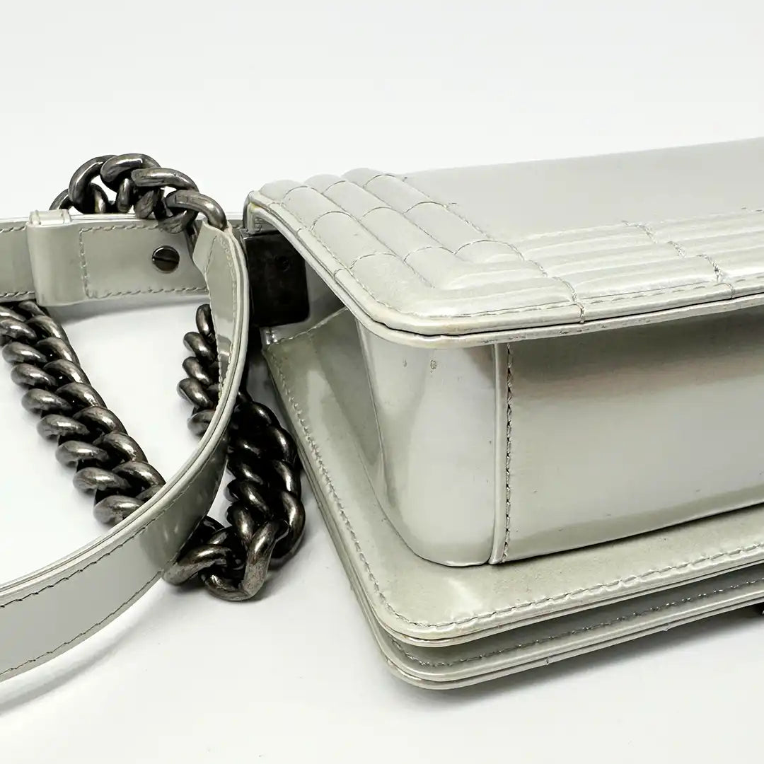 Chanel Boy Bag small glazed Silver selten / gut Chanel