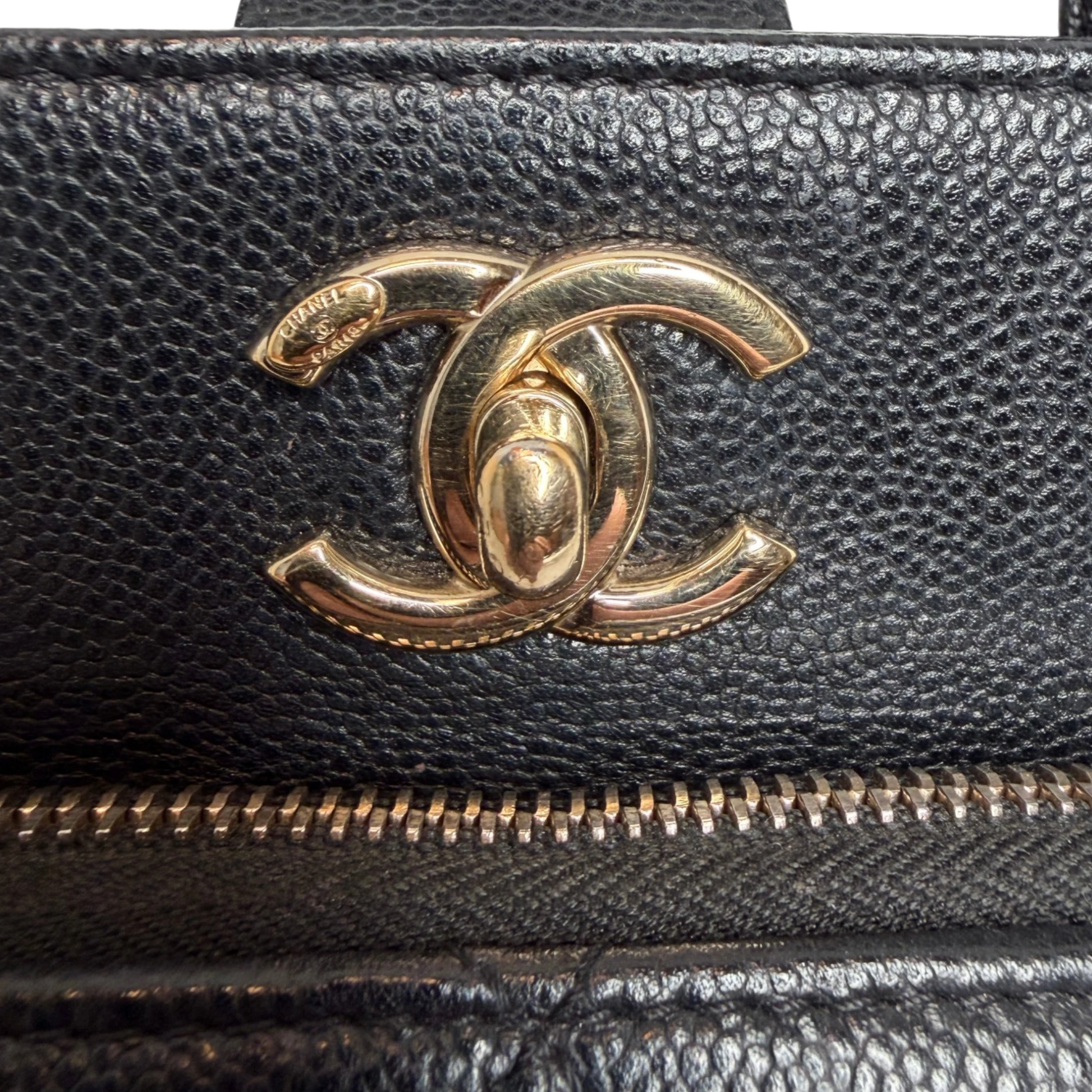 Chanel Business Affinity Small Kaviarleder schwarz GHW Chanel