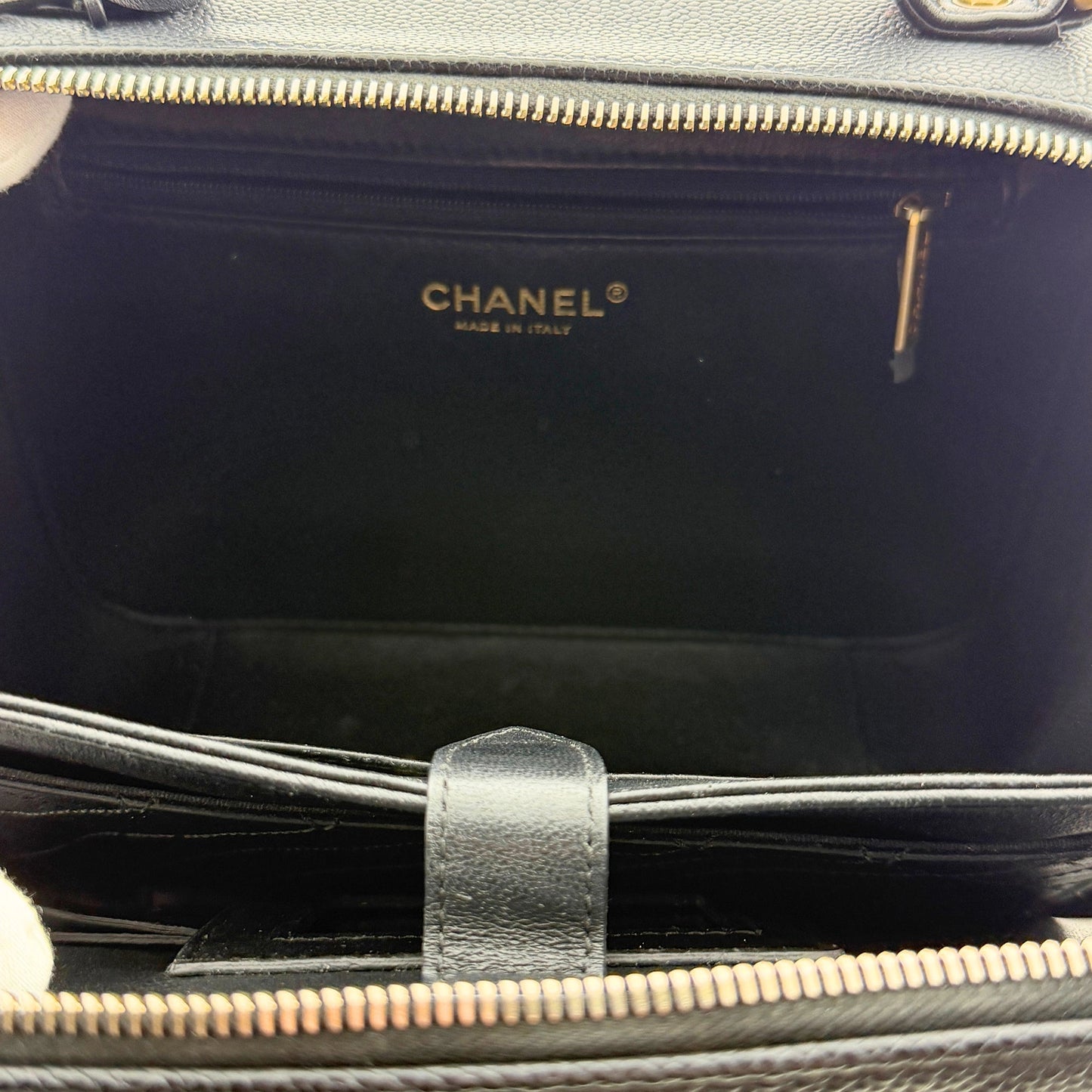 Chanel CC Filigree Vanity Case Large Leder schwarz / sehr gut Chanel