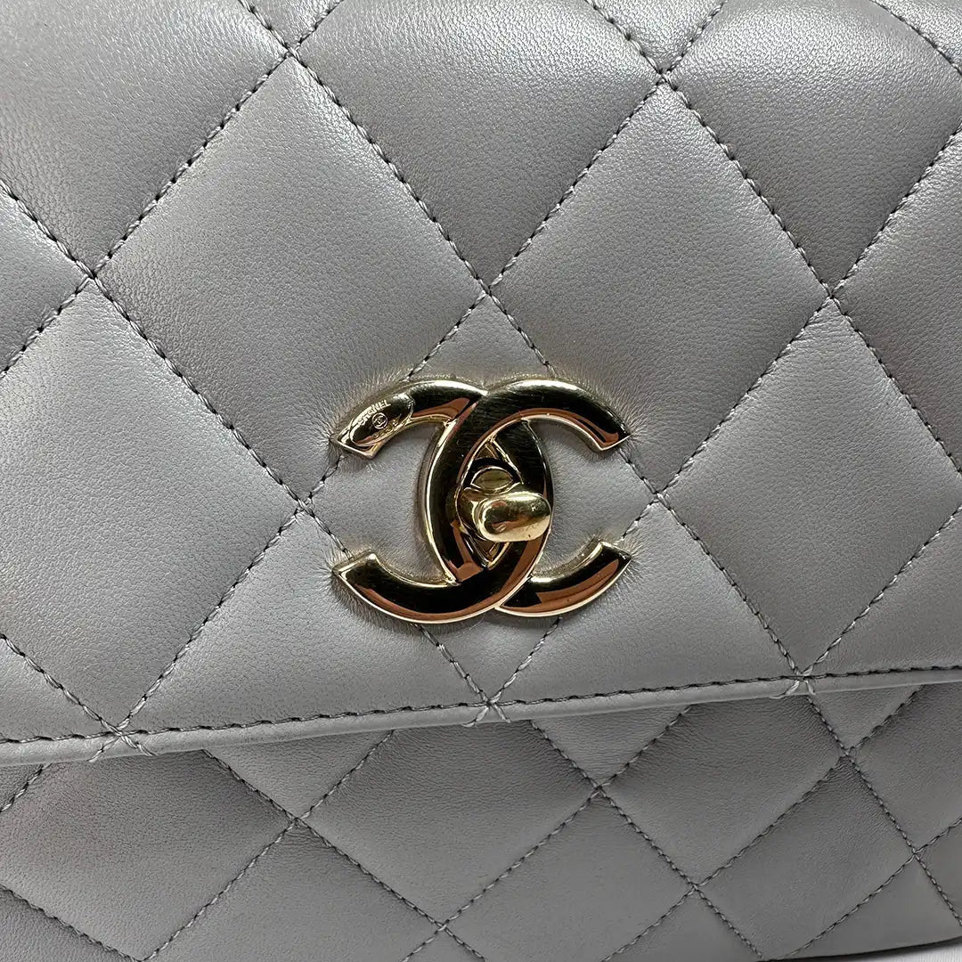 Chanel Trendy CC Top Handle Tasche Lammleder hellgrau Fullset / sehr gut Chanel