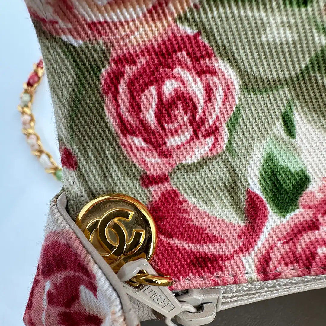 Chanel Camellia Mini Schultertasche Floral / sehr gut Chanel