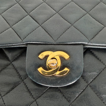 Chanel Timeless Medium Doubleflap Bag Lammleder schwarz GHW / gut Chanel