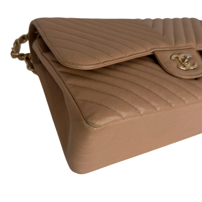 Chanel Classic Double Flap Bag Jumbo Chevron beige Chanel