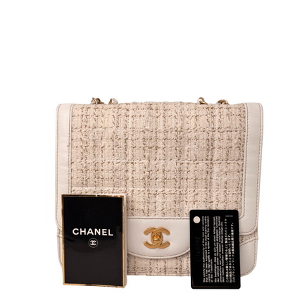 Chanel Classic Square Flap Bag Tweed weiss / beige / sehr gut Chanel