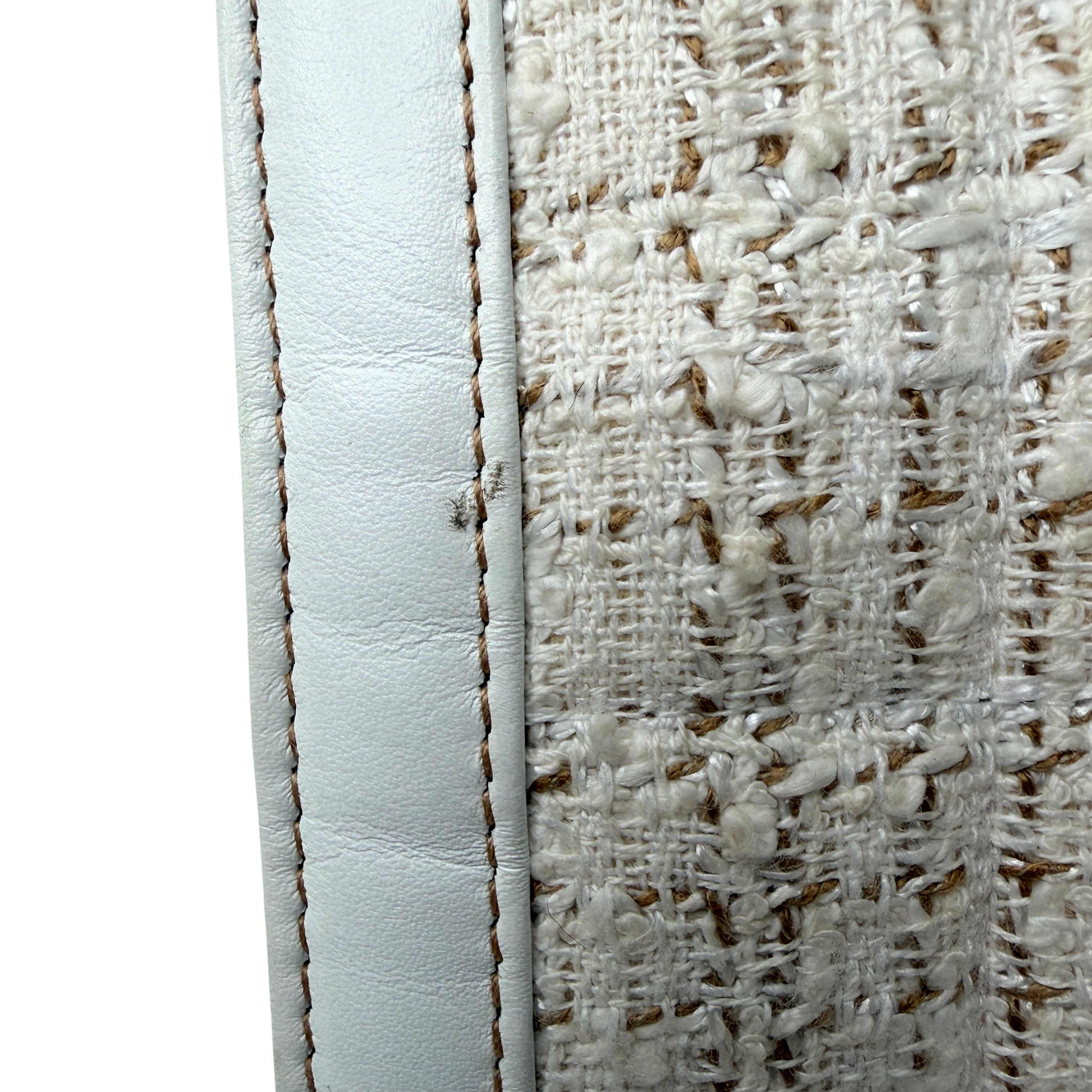 Chanel Classic Square Flap Bag Tweed weiss / beige / sehr gut Chanel
