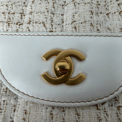 Chanel Classic Square Flap Bag Tweed weiss / beige / sehr gut Chanel