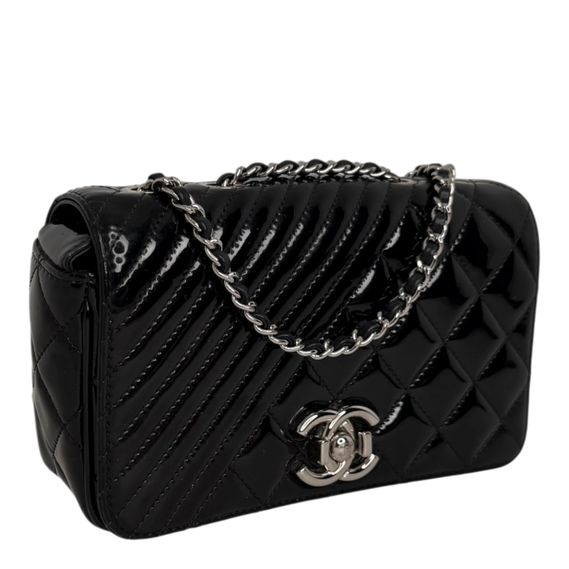 Chanel Coco Boy Flap Bag Small Lackleder silberne Hardware Chanel