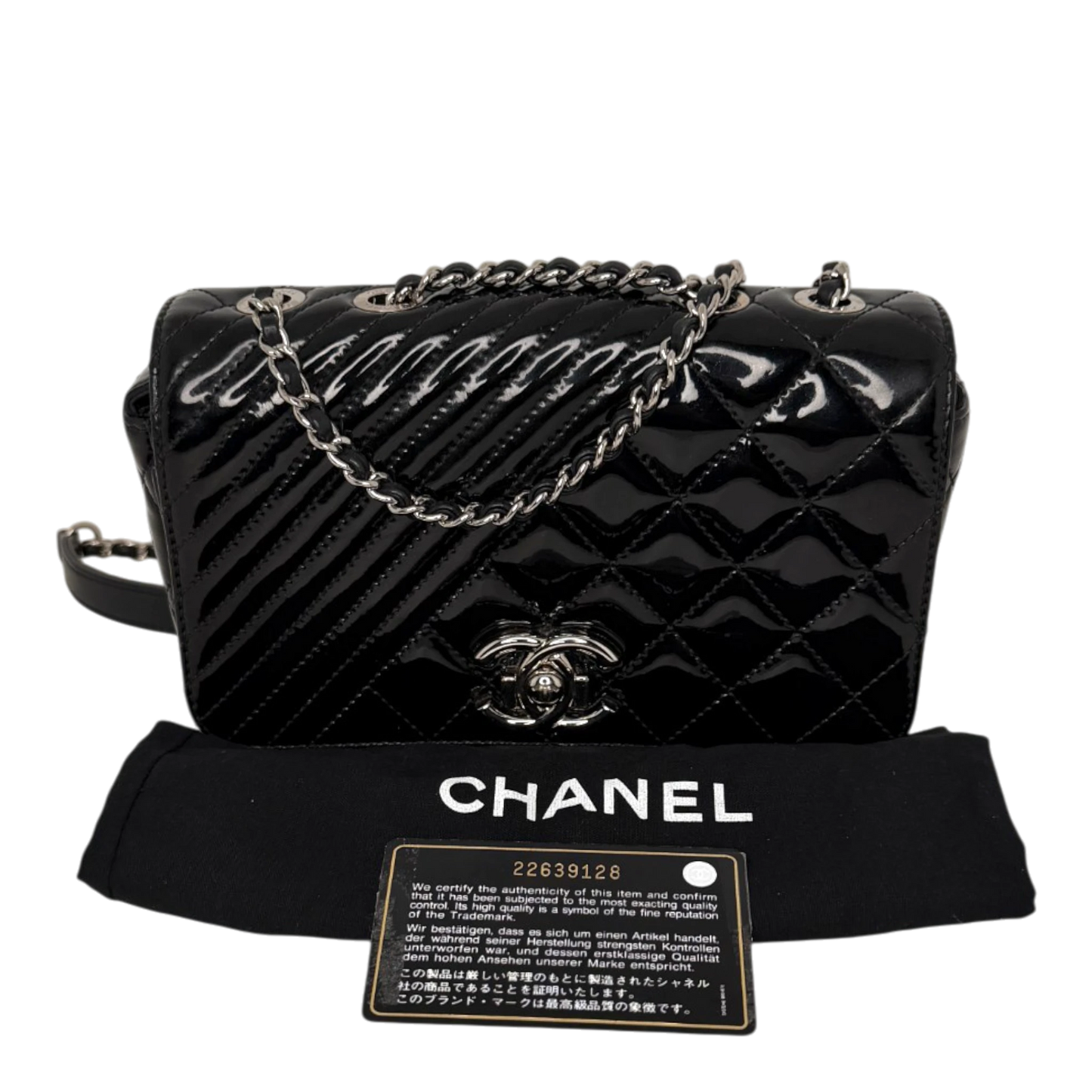 Chanel Coco Boy Flap Bag Small Lackleder silberne Hardware Chanel