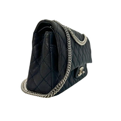 Chanel Timeless Double Flap Bijoux Chain Medium dunkelblau Lammleder / sehr gut Chanel