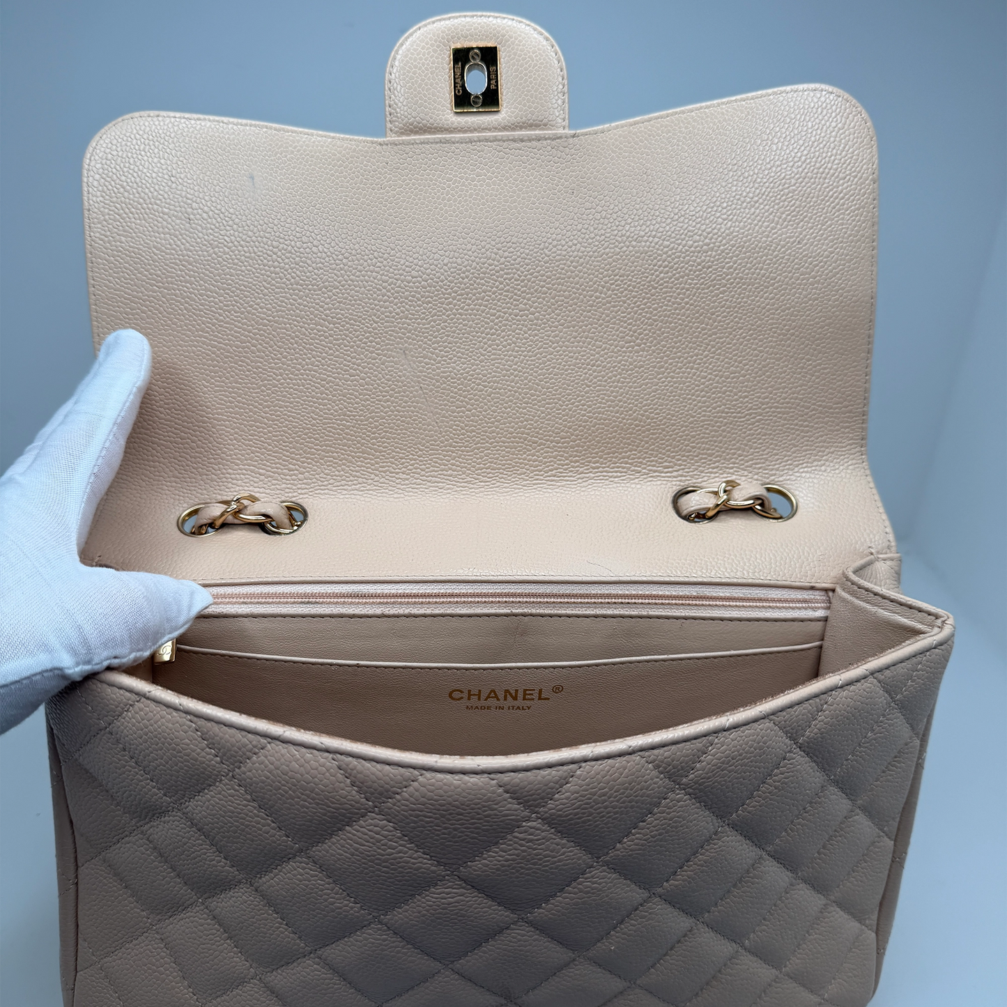 Chanel Timeless Jumbo Single Flap Bag 2010 beige Kaviarleder / gut Chanel