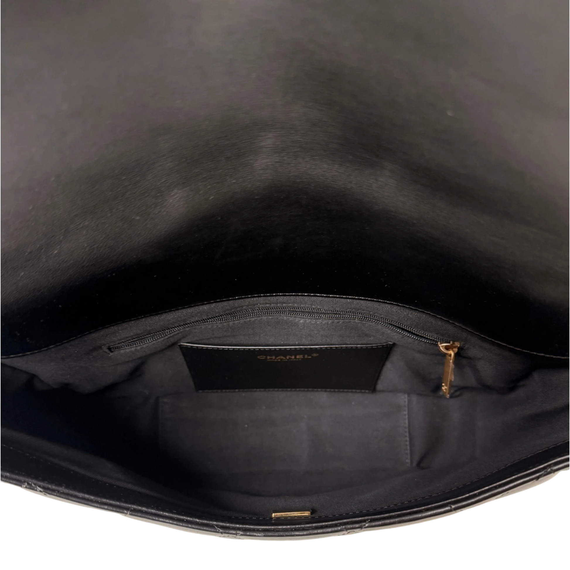 Chanel Maxi Flapbag 2024 glänzendes Kalbsleder GHW schwarz / neuwertig Chanel