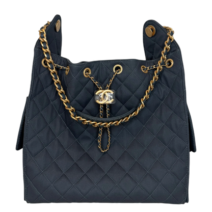 Chanel Mittelgroße Chanel 25 Tasche Blau Herbst / Winter Kollektion 2026 Chanel