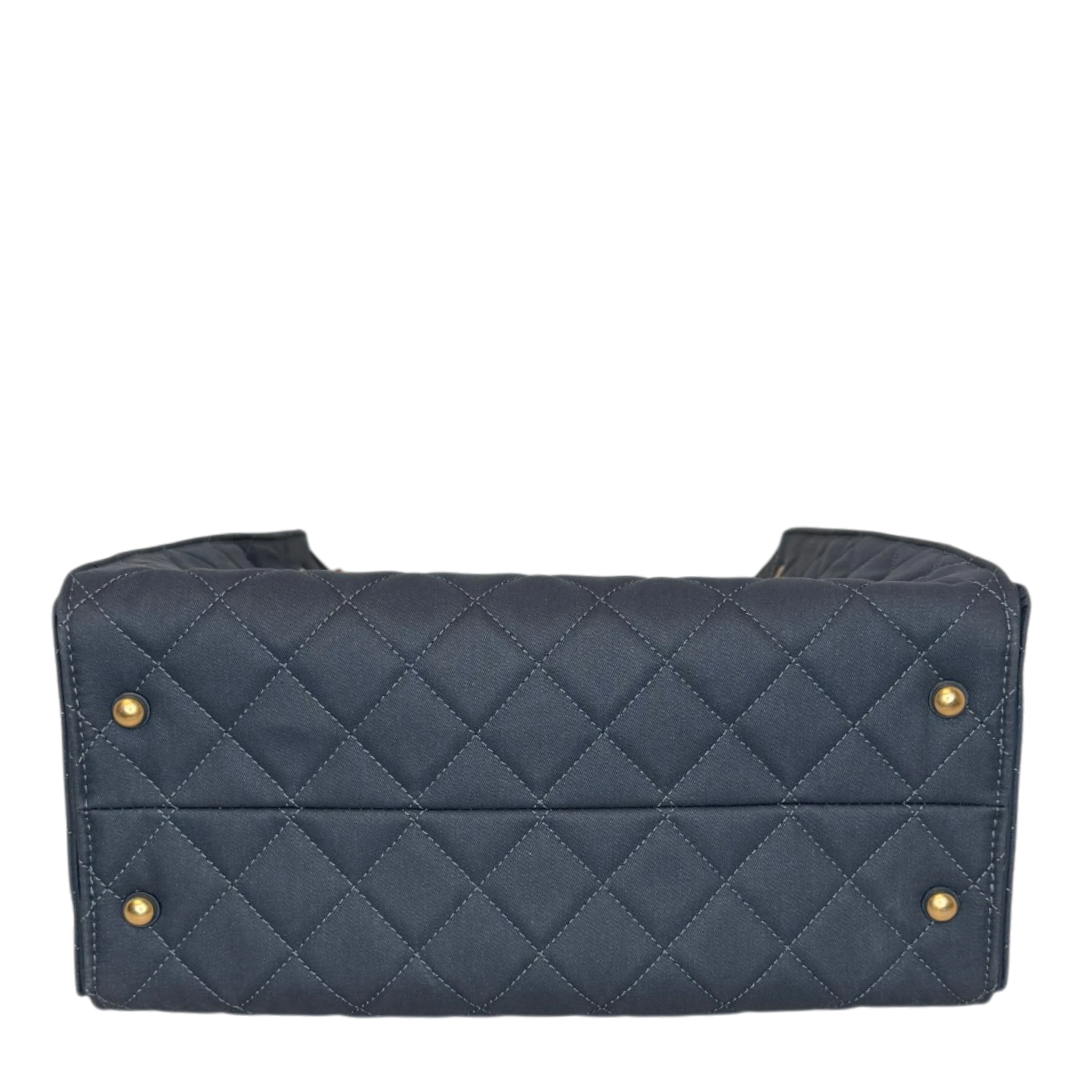 Chanel Mittelgroße Chanel 25 Tasche Blau Herbst / Winter Kollektion 2026 Chanel