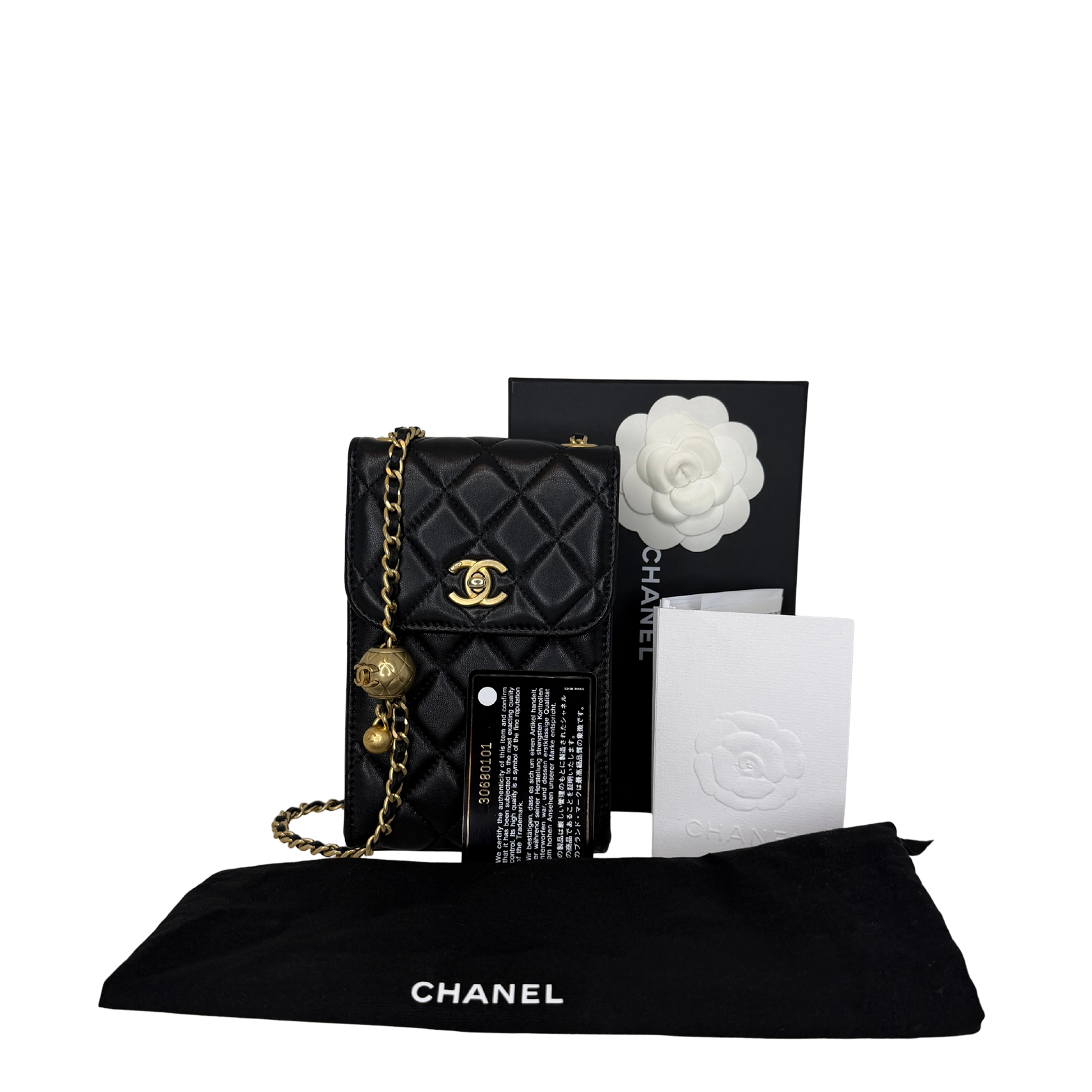 Chanel Pearl Crush Phone Holder with Chain Lammleder Schwarz Fullset / sehr gut Chanel