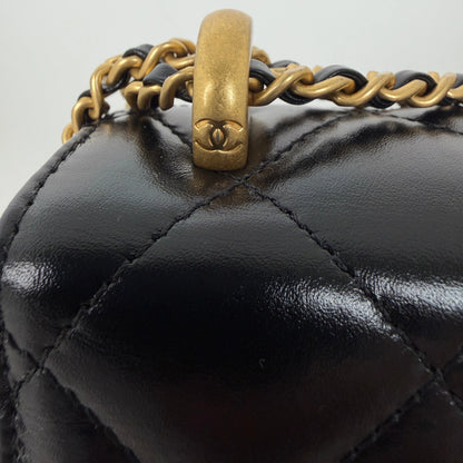 Chanel Perfect Fit Flap Bag Leder schwarz Fullset aktuelle Kollektion / neuwertig Chanel