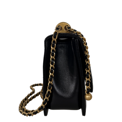 Chanel Perfect Fit Flap Bag Leder schwarz Fullset aktuelle Kollektion / neuwertig Chanel