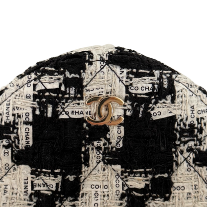 Chanel Round As Earth Tweed Crossbody Bag Schwarz / neuwertig Chanel