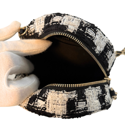 Chanel Round As Earth Tweed Crossbody Bag Schwarz / neuwertig Chanel