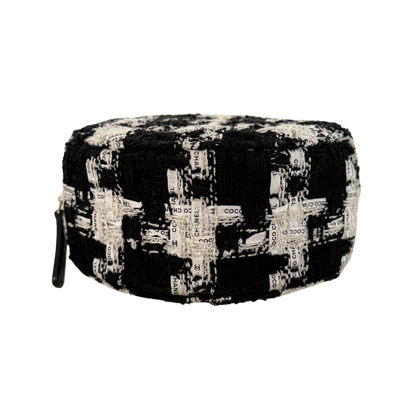 Chanel Round As Earth Tweed Crossbody Bag Schwarz / neuwertig Chanel