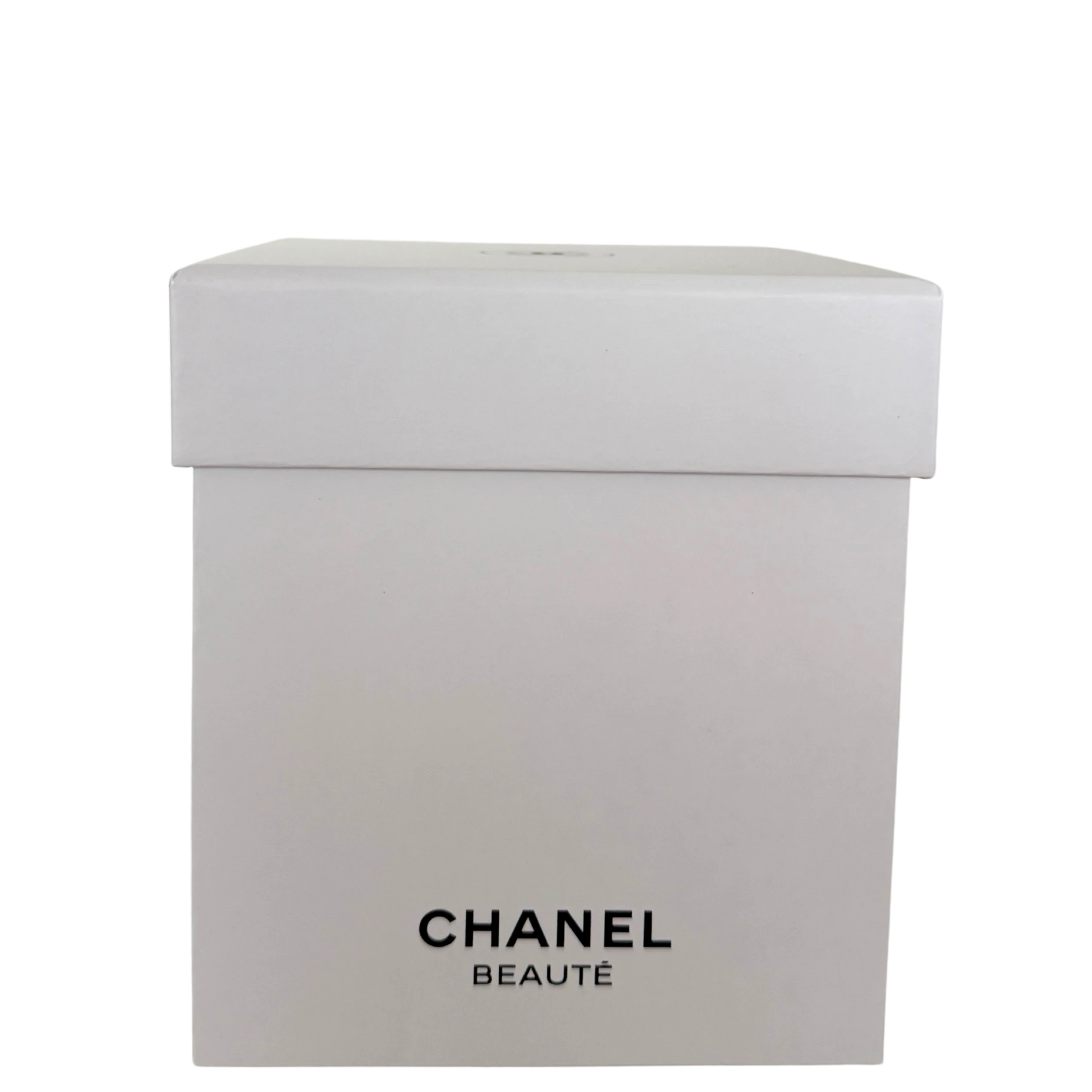 Chanel Schneekugel 2024 Gold / neuwertig Chanel