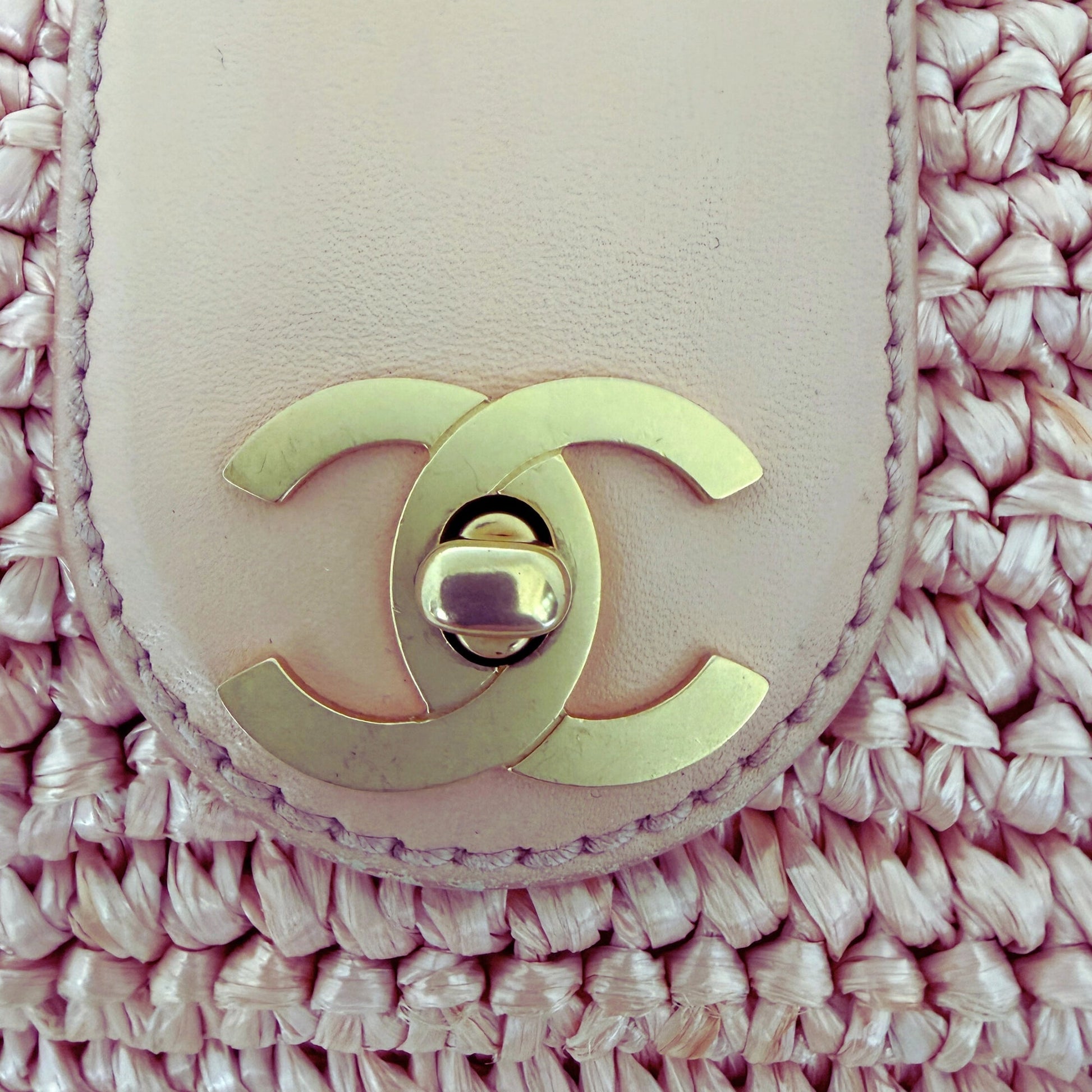 Chanel Raffia Basket Tote Bag light pink / sehr gut Chanel