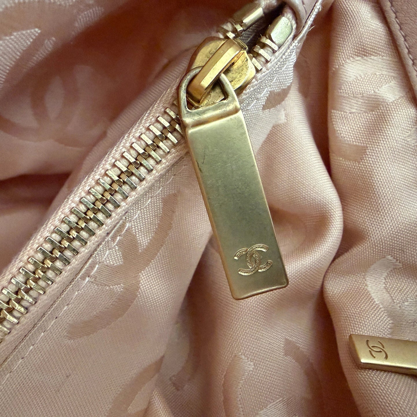 Chanel Raffia Basket Tote Bag light pink / sehr gut Chanel