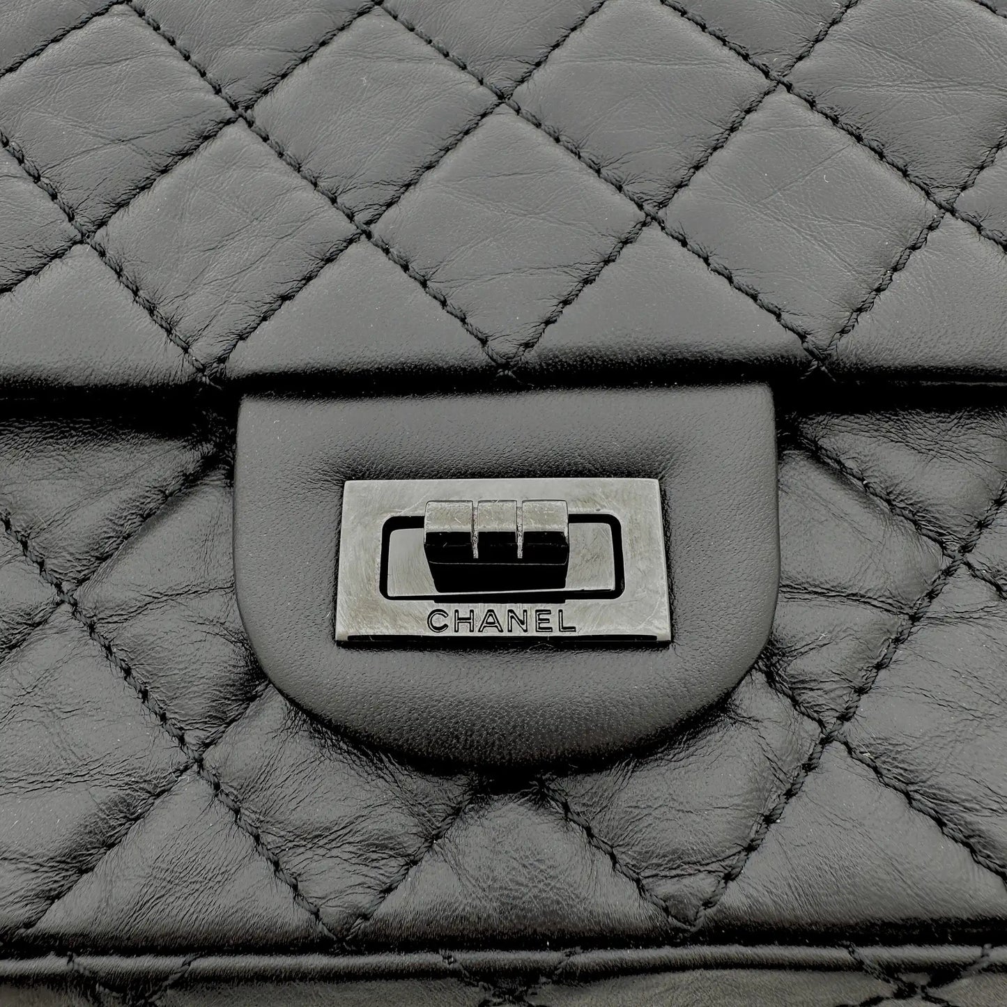 Chanel Mini Reissue 224 2.55 Flap So Black Aged Calfskin schwarze Hardware Fullset / neuwertig Chanel