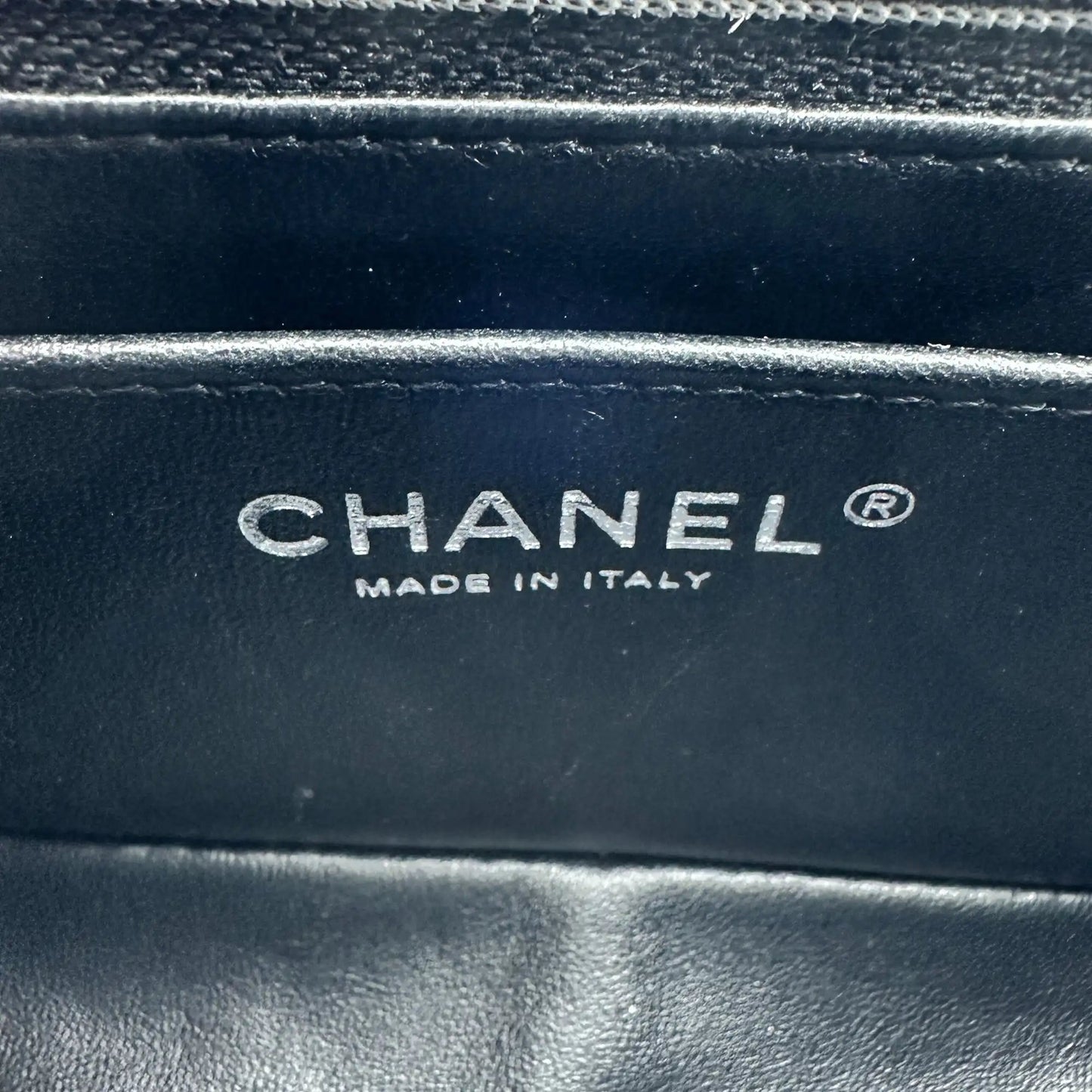 Chanel Mini Reissue 224 2.55 Flap So Black Aged Calfskin schwarze Hardware Fullset / neuwertig Chanel