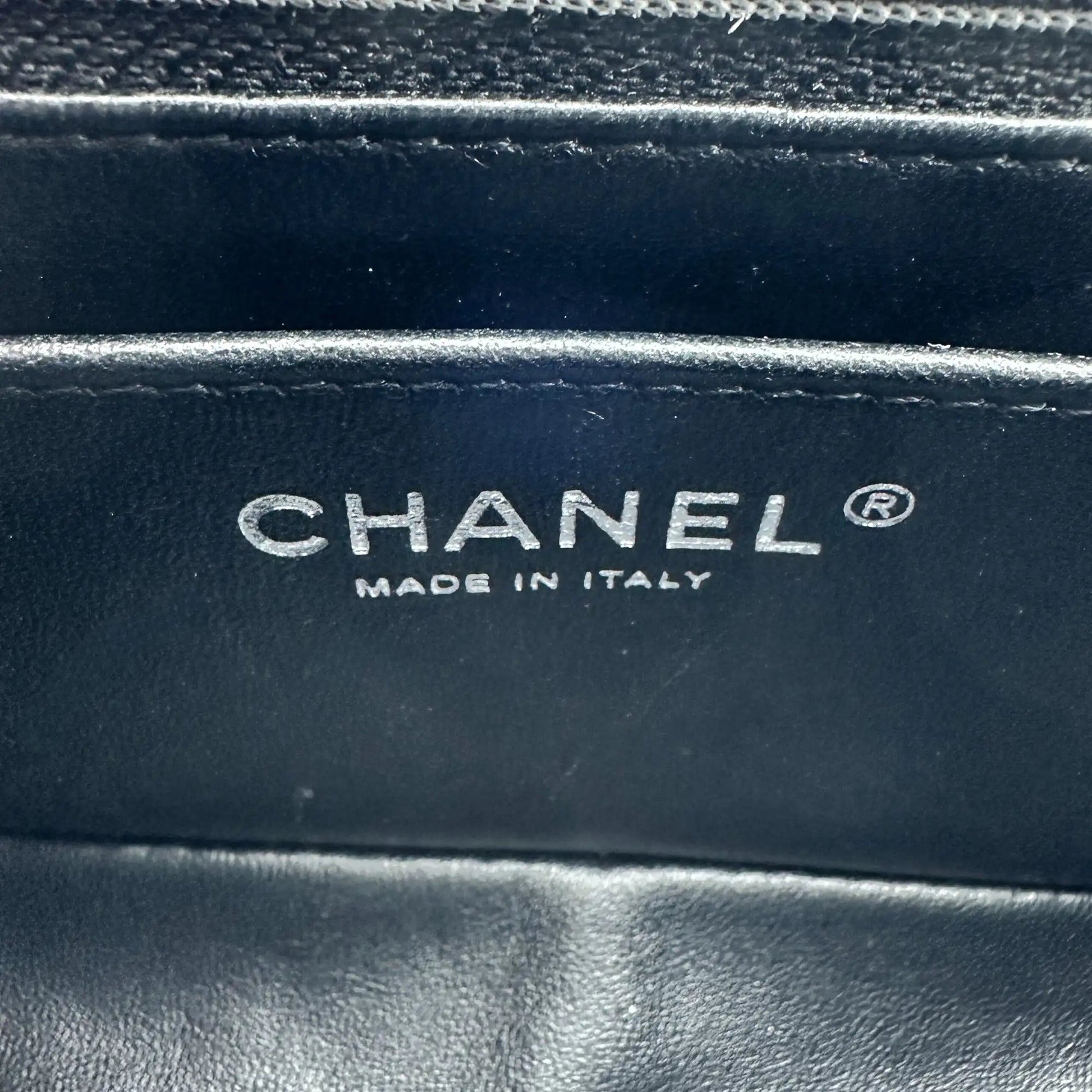 Chanel Mini Reissue 224 2.55 Flap So Black Aged Calfskin schwarze Hardware Fullset / neuwertig Chanel
