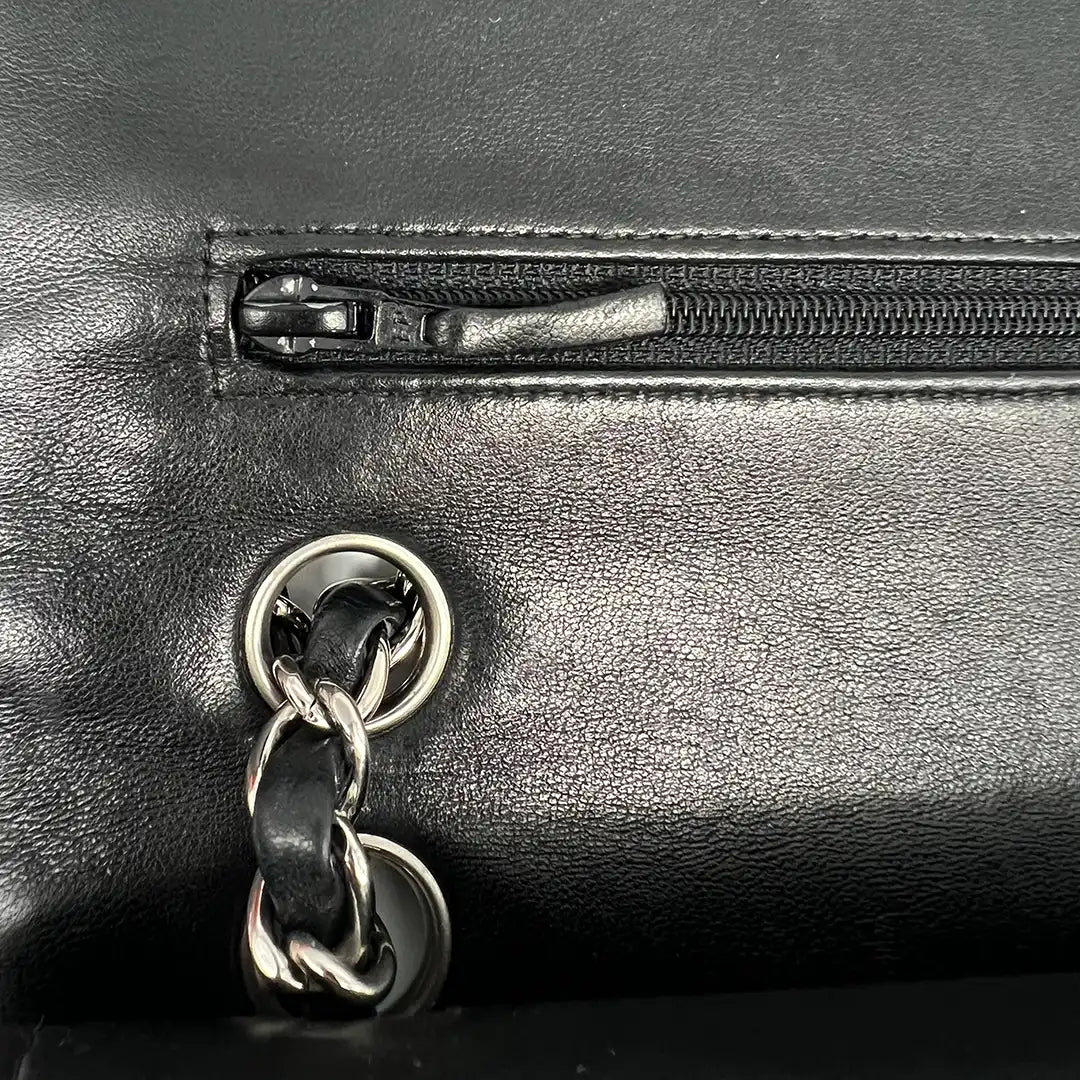 Chanel Classic Timeless Medium Flap Bag Lammleder schwarz / gut Chanel
