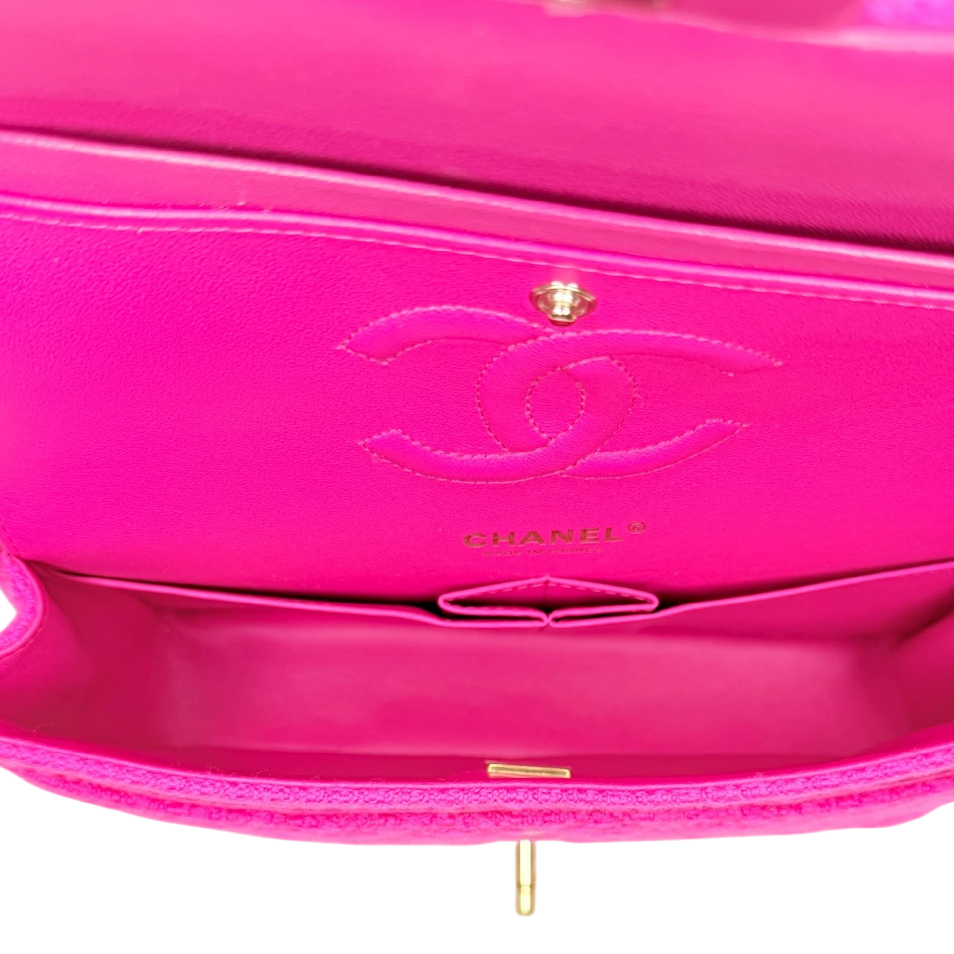 Chanel Timeless Double Flapbag Medium Tweed Pink 2022 Chanel