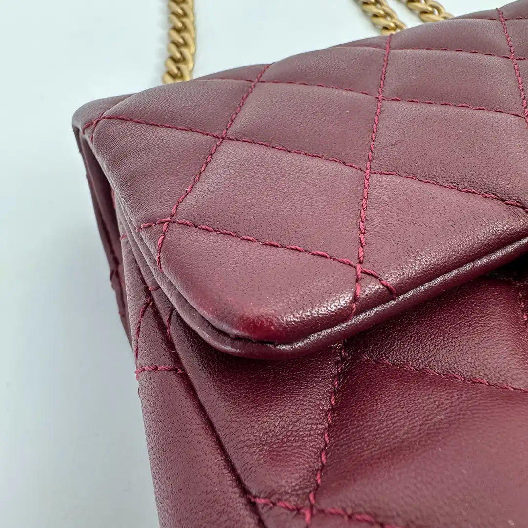 Chanel Timeless Mini Square Pearl Crush Lammleder burgundy / sehr gut Chanel