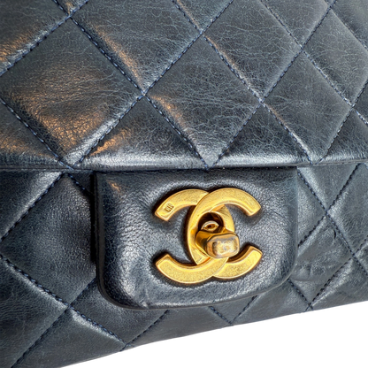 Chanel Classic Single Flap Medium Navy Lammleder / gut Chanel