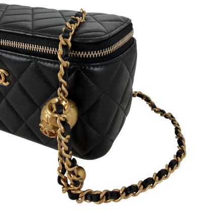 Chanel Vanity with Chain Pearl Crush Lambskin Black Gold
