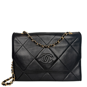 Chanel Vintage Flap Bag Lammleder Schwarz Gold CC Logo 1989-1991