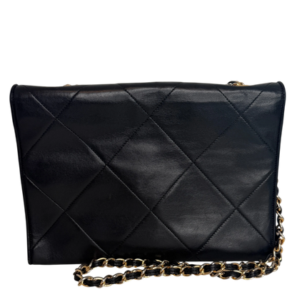 Chanel Vintage Flap Bag Lammleder Schwarz Gold CC Logo 1989-1991 Chanel