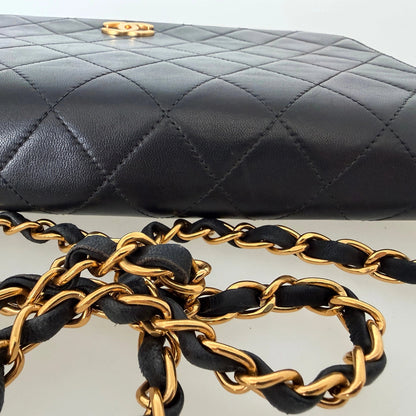 Chanel Timeless Wallet on Chain WOC Lammleder  Vintage Schwarz / sehr gut Chanel