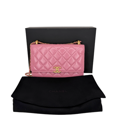 Chanel Wallet on Chain Pink glänzenes Kalbsleder Fullset / Sehr gut Chanel