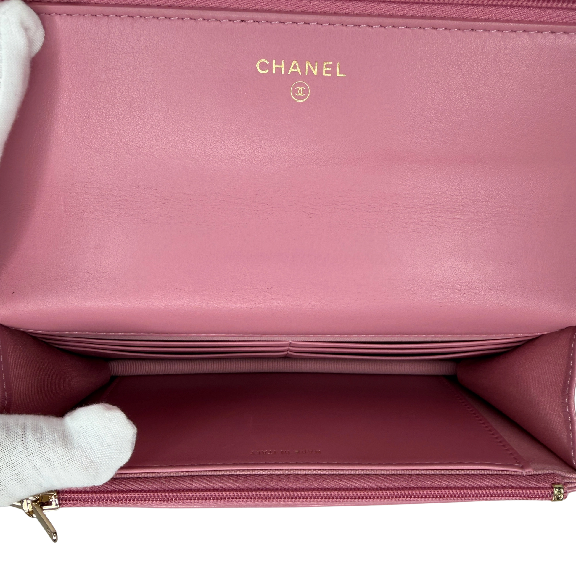 Chanel Wallet on Chain Pink glänzenes Kalbsleder Fullset / Sehr gut Chanel