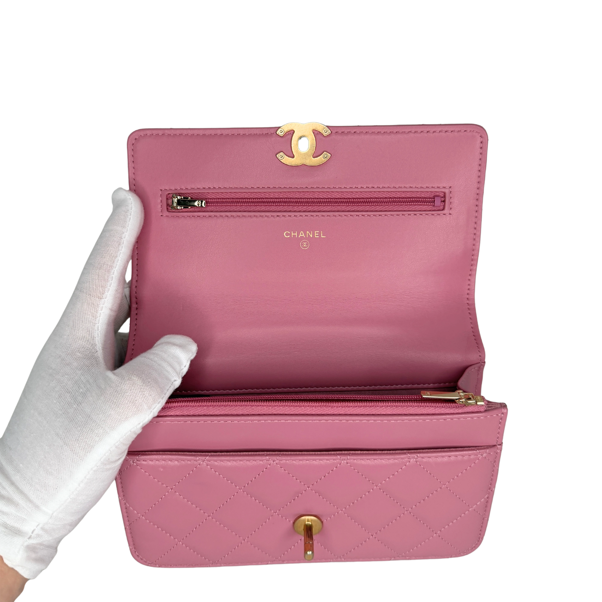 Chanel Wallet on Chain Pink glänzenes Kalbsleder Fullset / Sehr gut Chanel