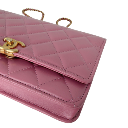 Chanel Wallet on Chain Pink glänzenes Kalbsleder Fullset / Sehr gut Chanel