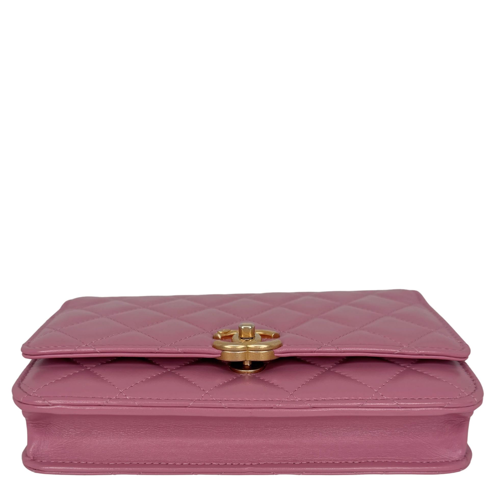 Chanel Wallet on Chain Pink glänzenes Kalbsleder Fullset / Sehr gut Chanel