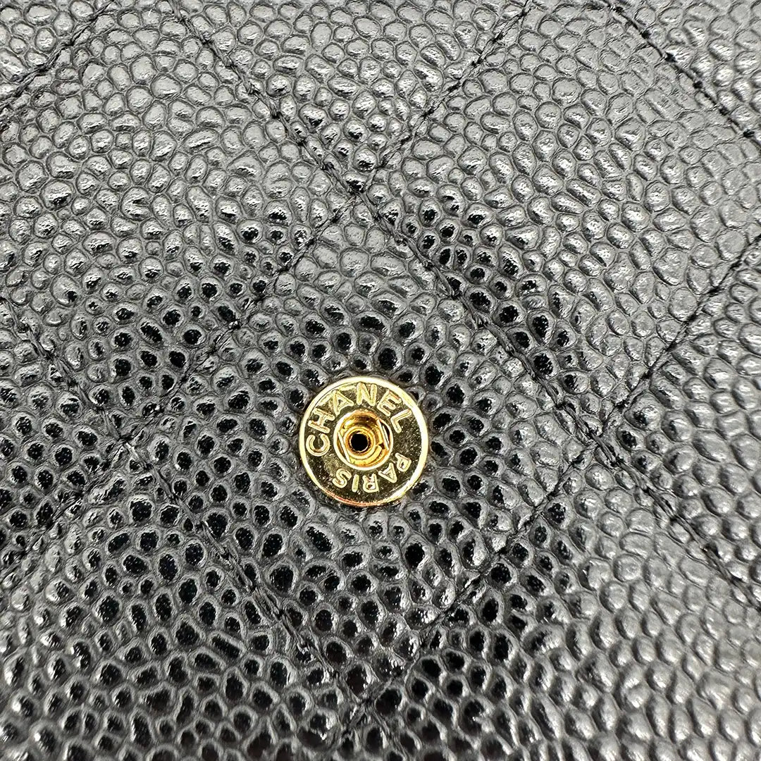 Chanel Wallet on Chain Bag Kaviar Leder schwarz goldene Hardware / neuwertig Chanel