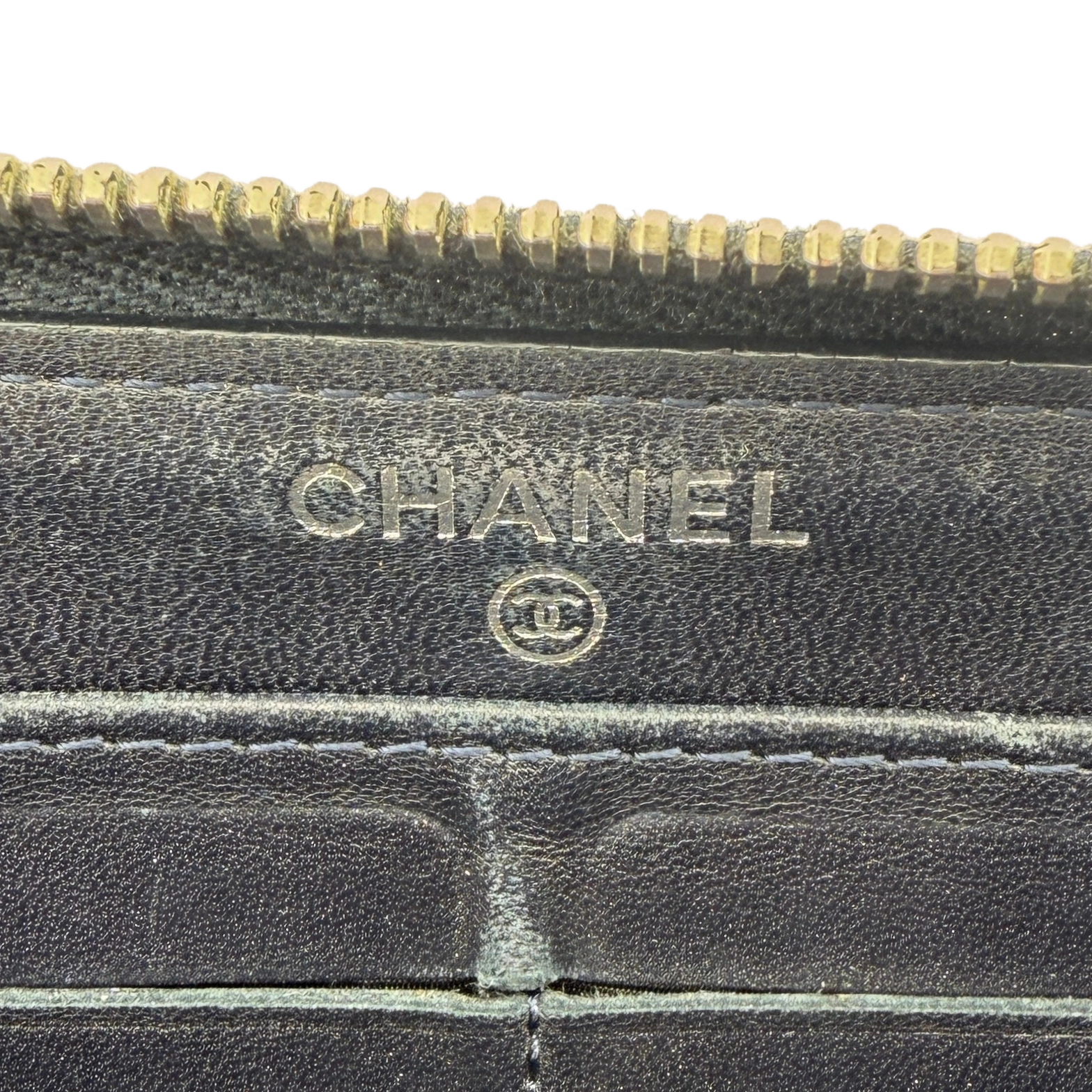 Chanel CC zip-around Geldbörse Dunkelblau / gut Louis Vuitton