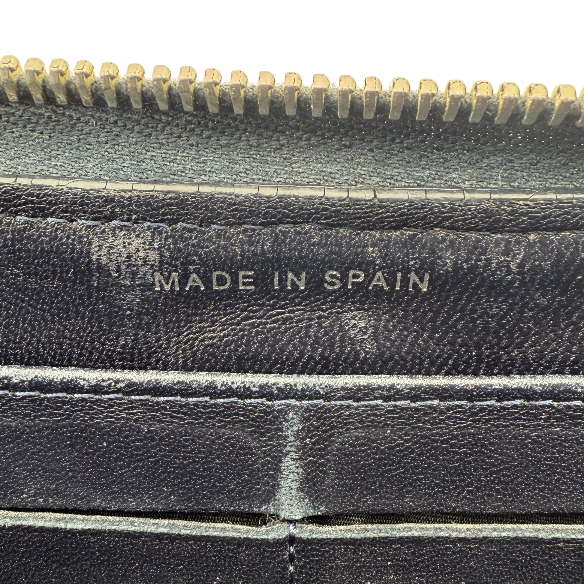 Chanel CC zip-around Geldbörse Dunkelblau / gut Louis Vuitton