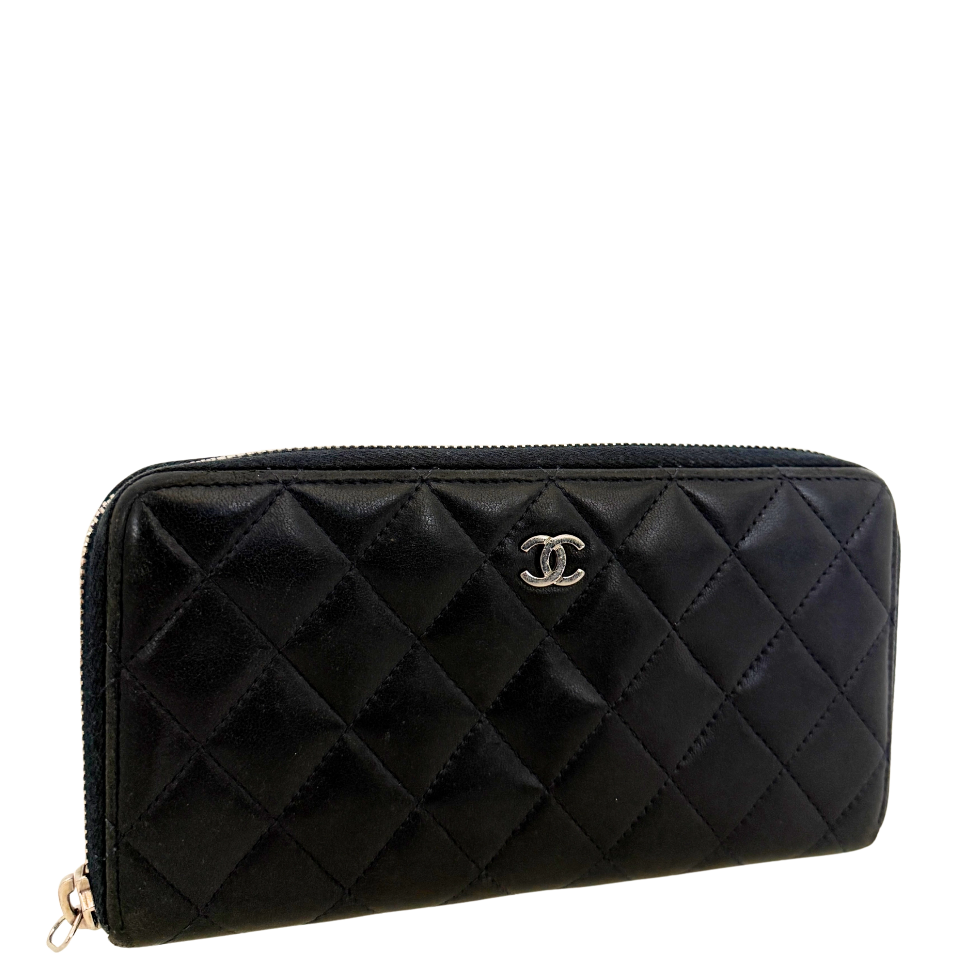 Chanel CC zip-around Geldbörse Dunkelblau / gut Louis Vuitton